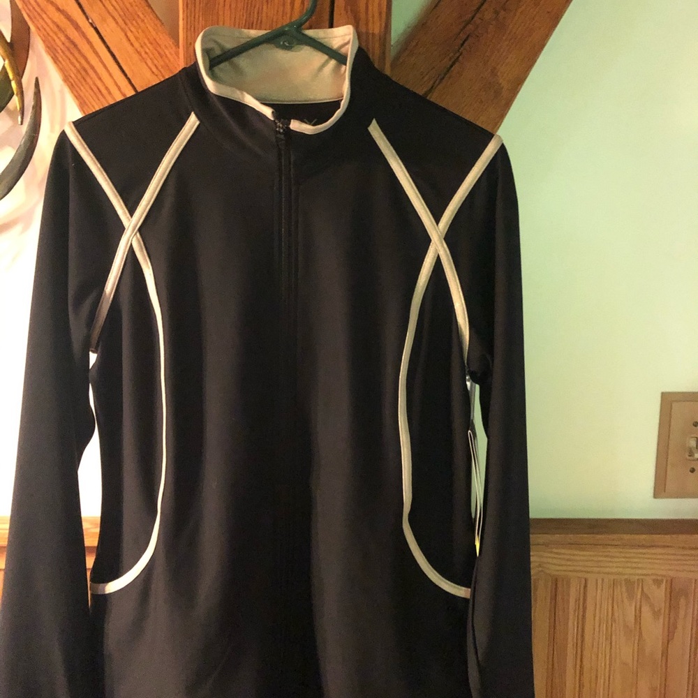 Active wear jacket